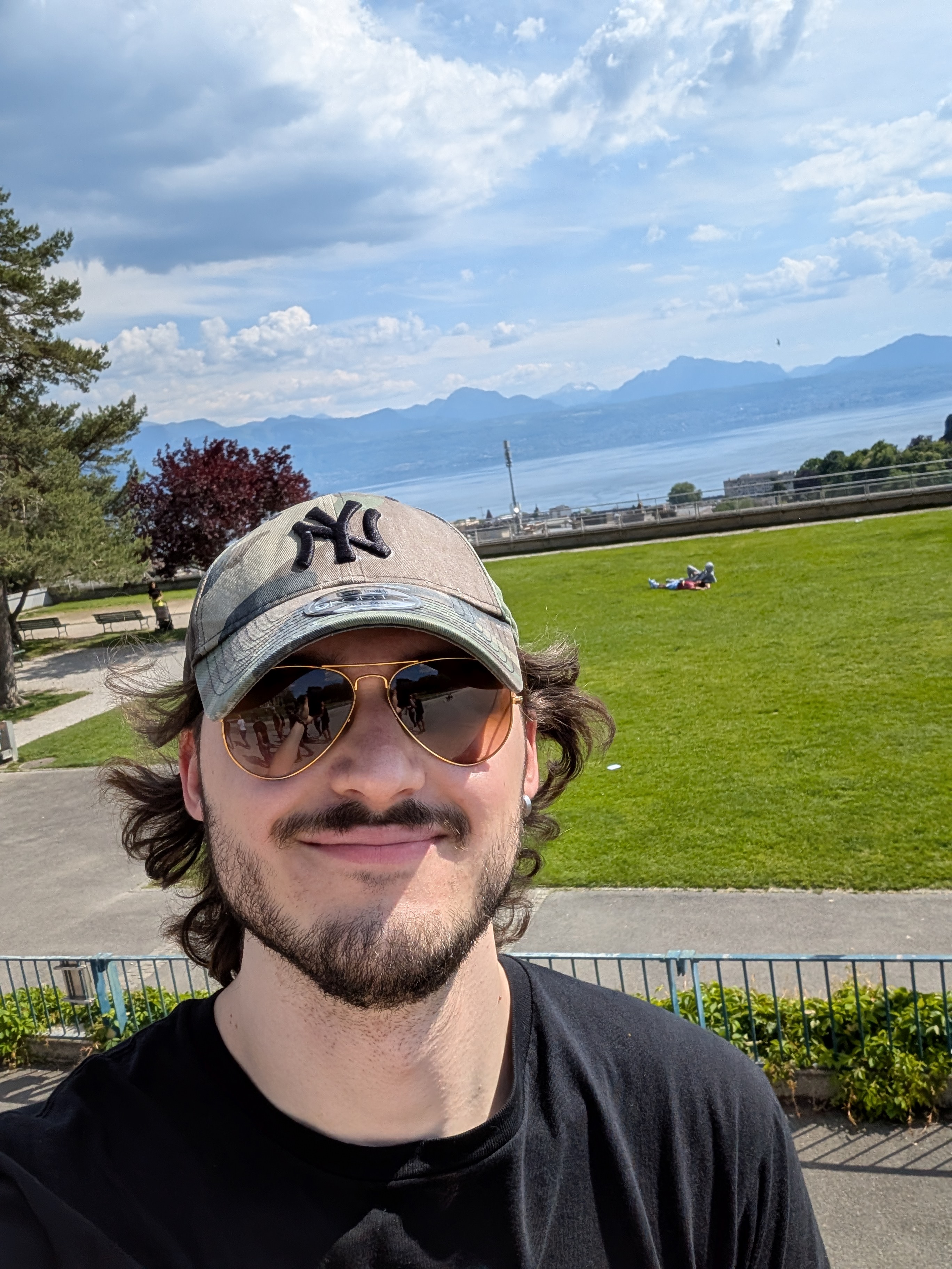 Missing profile photo :(